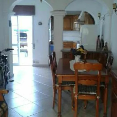 House With 2 Bedrooms In Portimao, With Wonderful View And Furnished Ter...