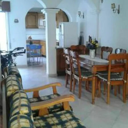 House With 2 Bedrooms In Portimao, With Wonderful View And Furnished Ter... 公寓 波尔蒂芒